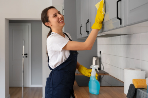 employé de maison