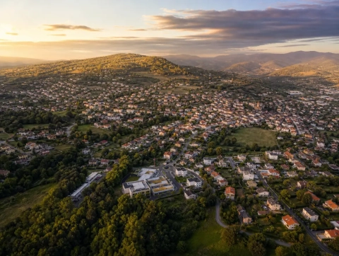 Vue aérienne de L'Étrat